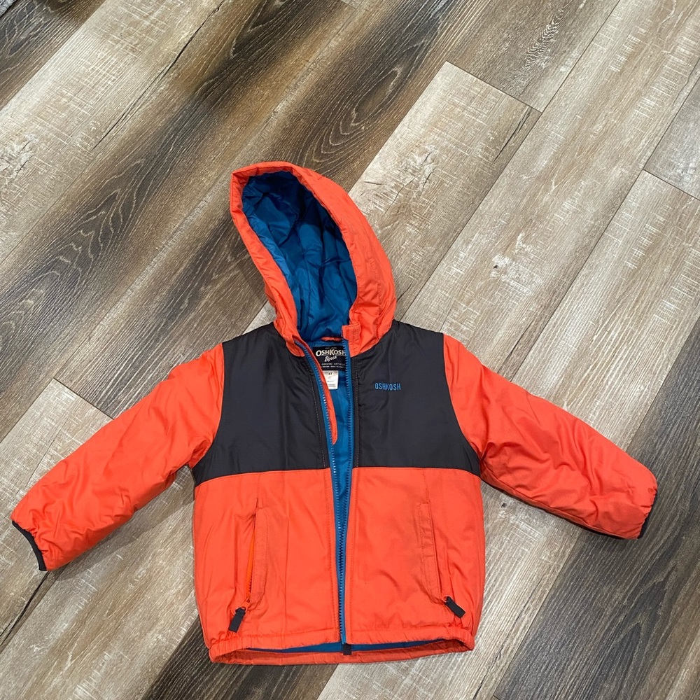 Oshkosh coat with hood